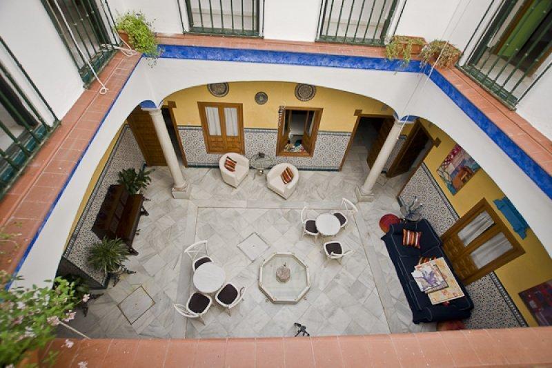 Hostel Trotamundos Sevilla Exterior foto